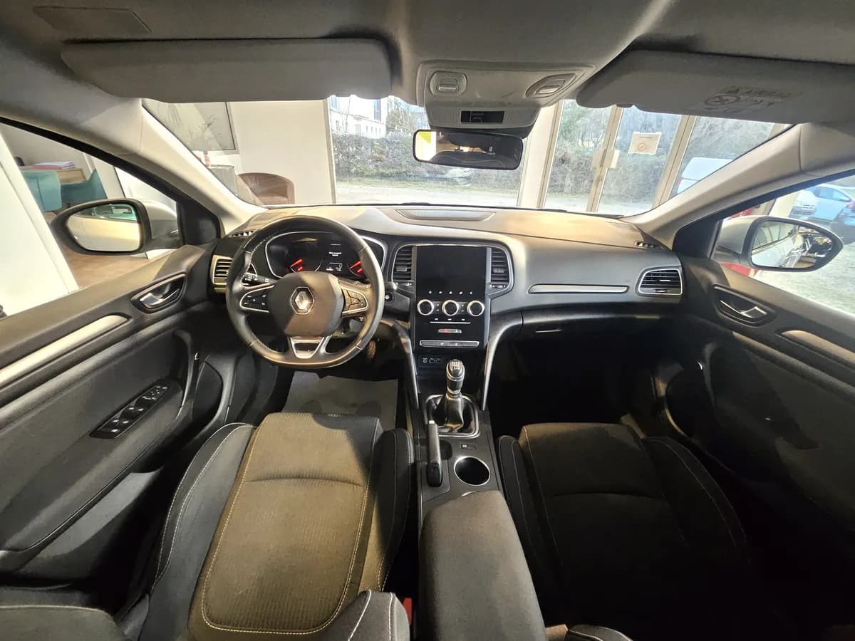 Renault Mégane IV - photo 10