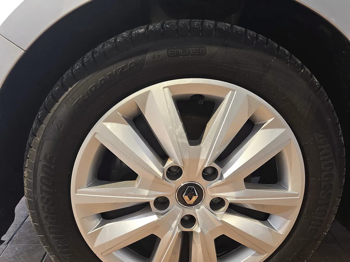 Renault Mégane IV - photo 9