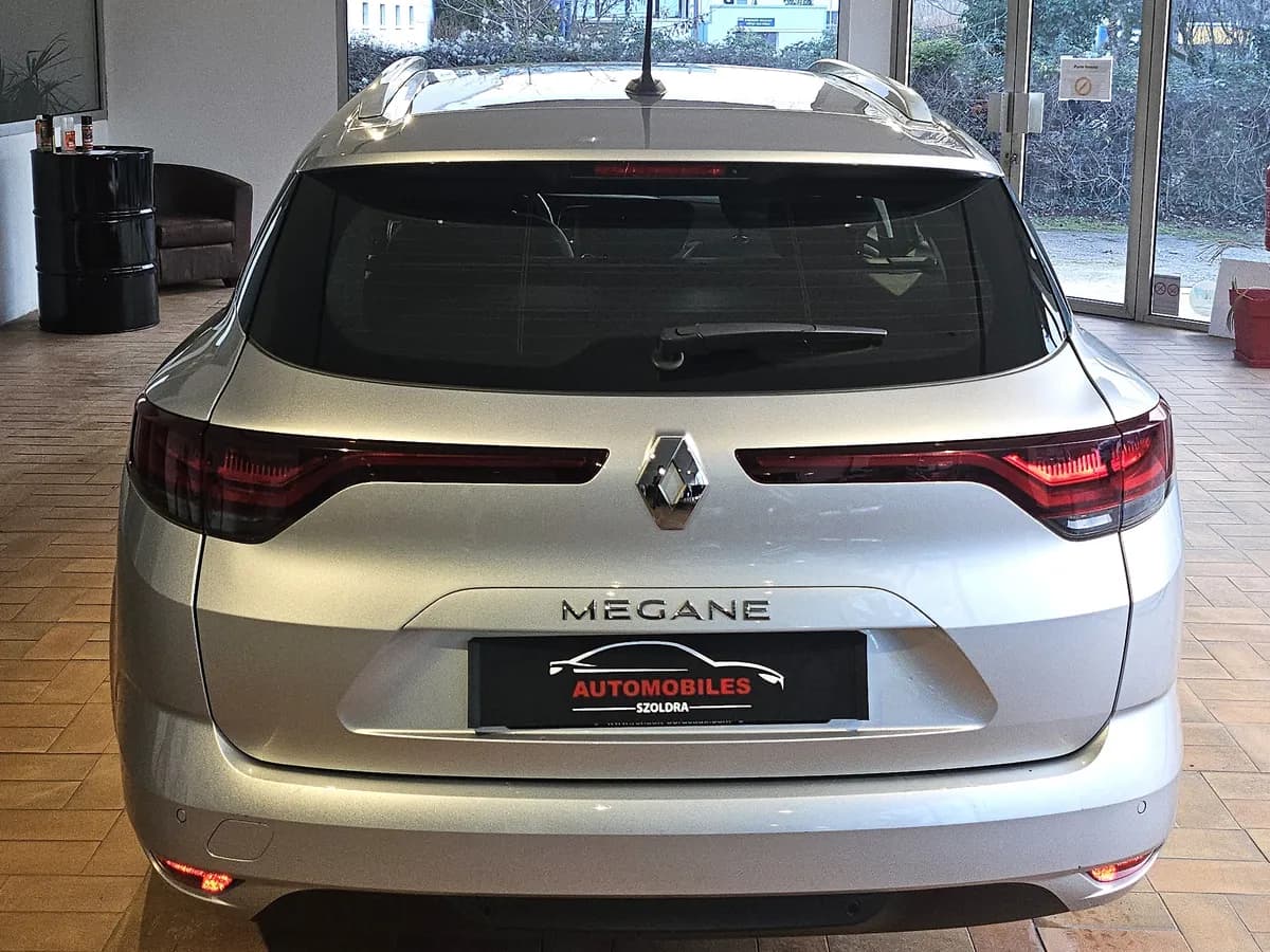 Renault Mégane IV - photo 6