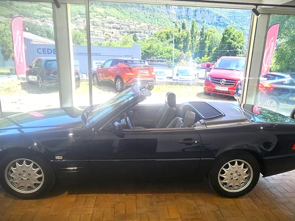 MERCEDES-BENZ Classe SL - photo 5
