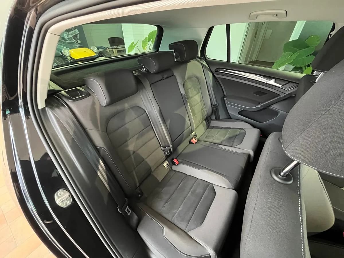 VOLKSWAGEN Golf VII - photo 16