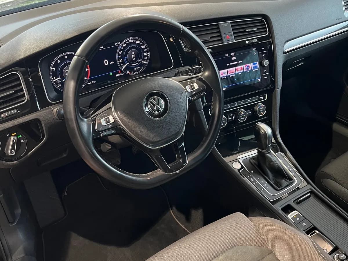 VOLKSWAGEN Golf VII - photo 12
