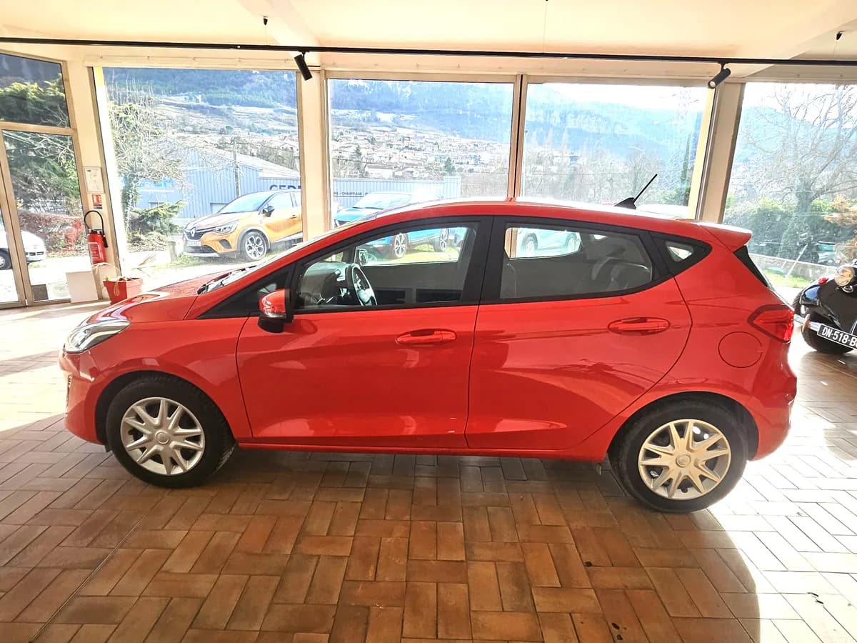 Ford Fiesta - photo 4