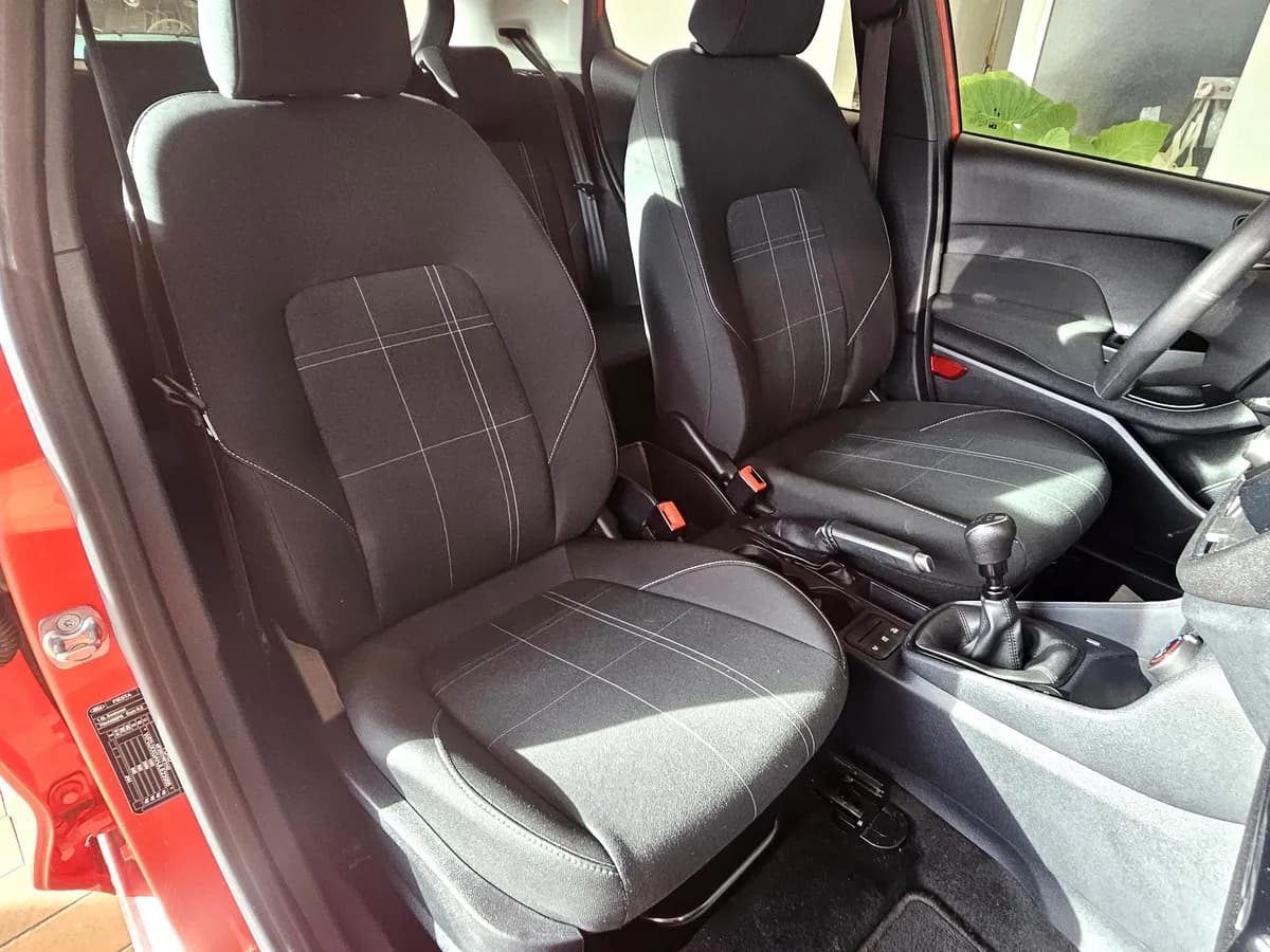Ford Fiesta - photo 11