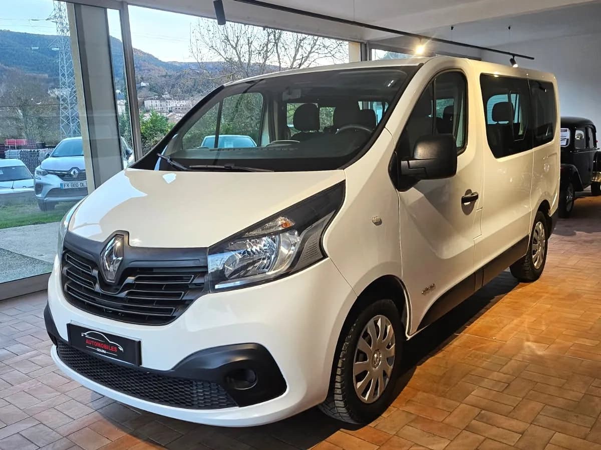 Renault Trafic Combi - photo 3