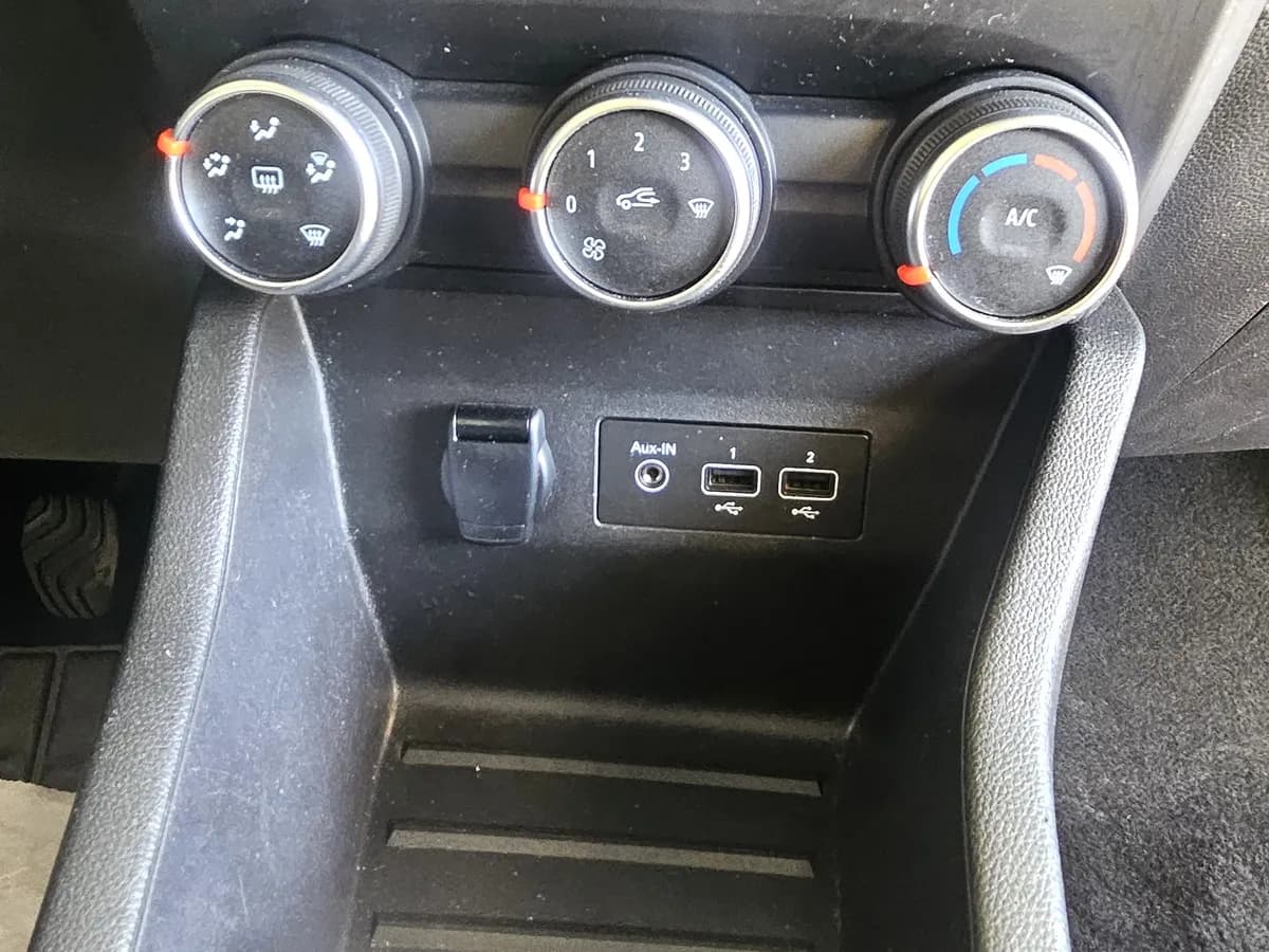Renault CLIO V - photo 14