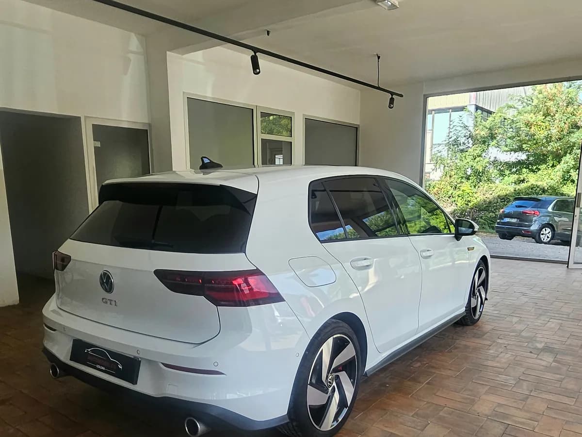 VOLKSWAGEN Golf VIII - photo 10