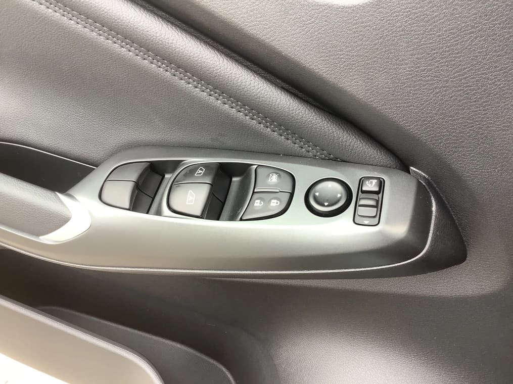 Nissan JUKE - photo 18