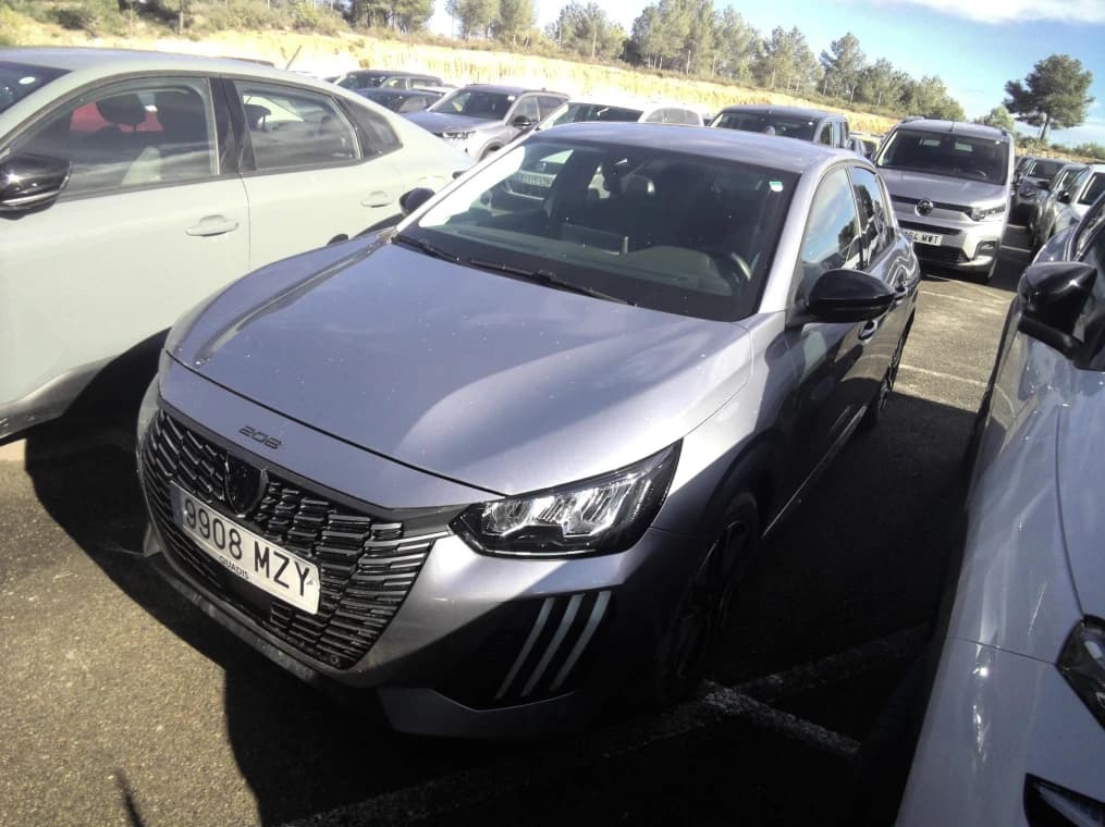 Peugeot 208